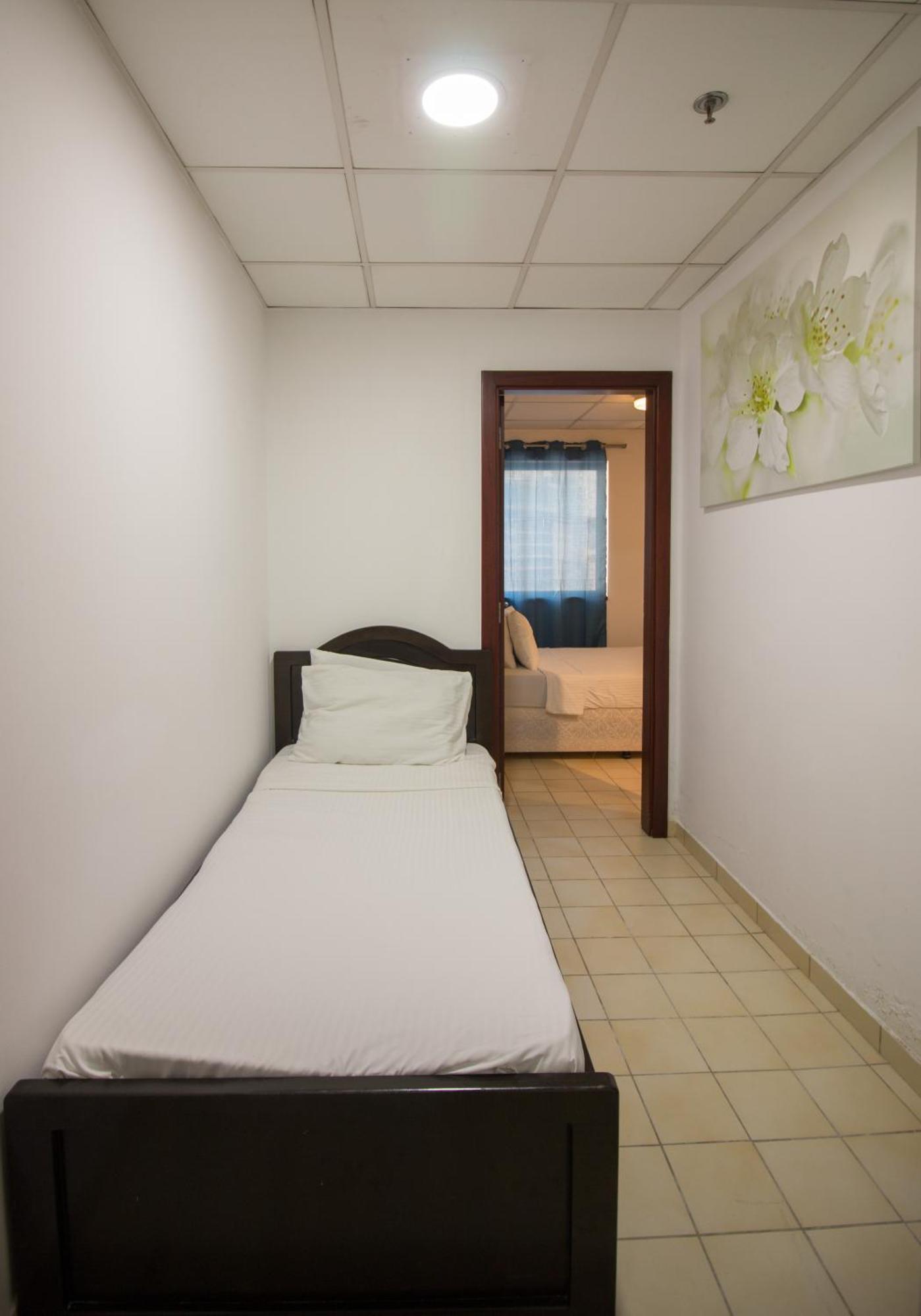 Spacious 4 Bedroom In Jbr, 5-min Walk To The Beach, Marina Views Апартаменты