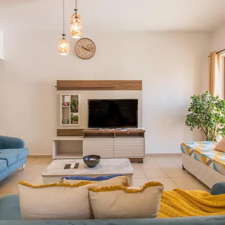 Spacious 4 Bedroom Apartment In Jbr, 5-Min Walk To The Beach, Marina Views Дубай Экстерьер фото