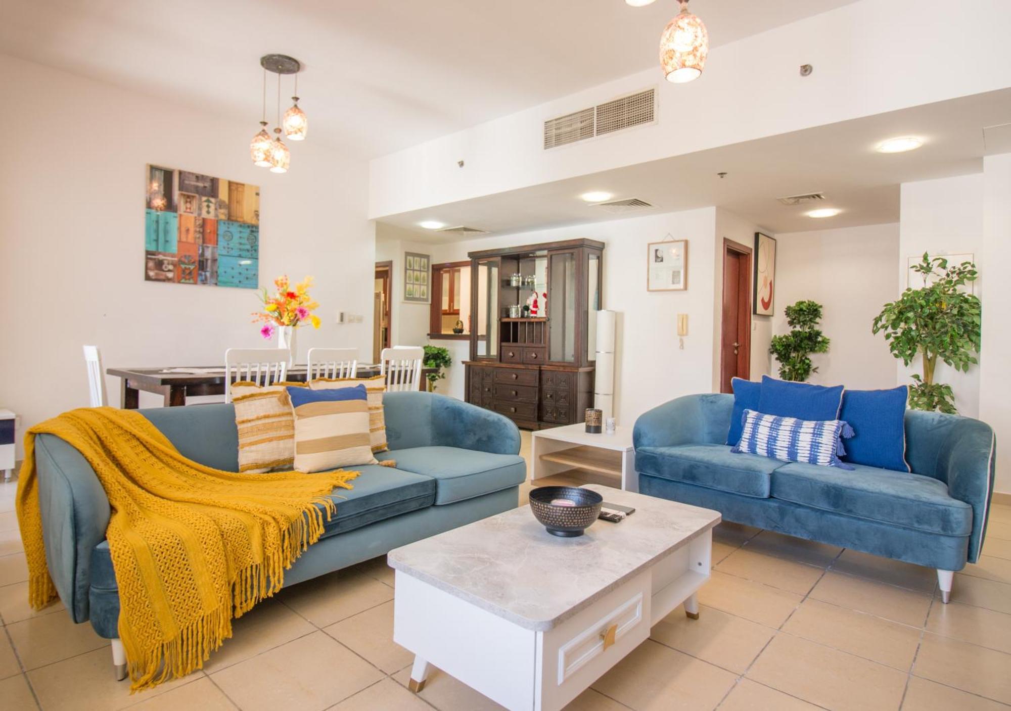 Spacious 4 Bedroom In Jbr, 5-min Walk To The Beach, Marina Views