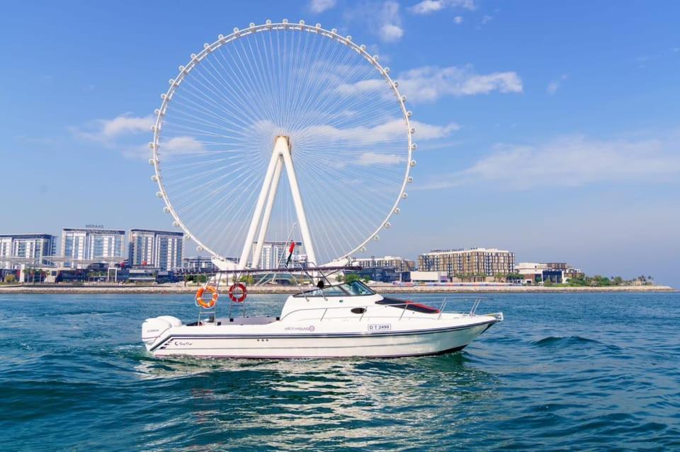 Spacious 4 Bedroom In Jbr, 5-min Walk To The Beach, Marina Views Dubai