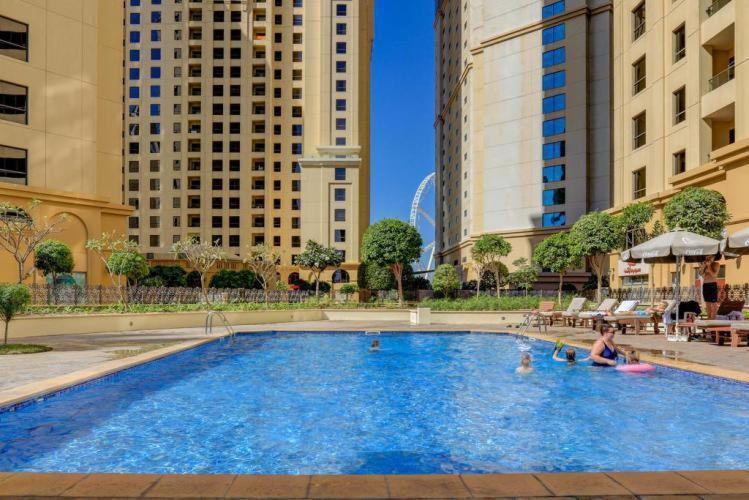 Apartment Spacious 4 Bedroom In Jbr, 5-min Walk To The Beach, Marina Views Dubai